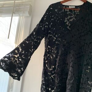 🏝️Black J. VALDI Luxury Lace Swimwear Coverup Side Slits Long Bell Sleeves